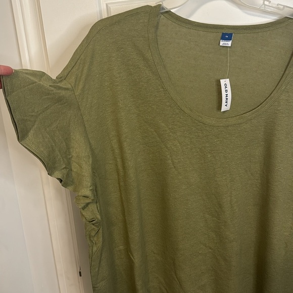 Old Navy - linen blend tee NWT - Picture 2 of 2